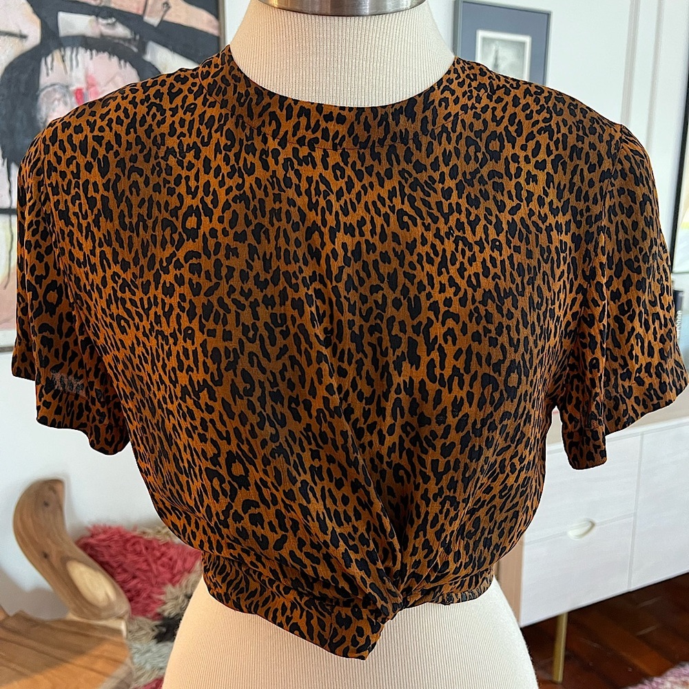 V I N T A G E    Jones New York Leopard Print Top
